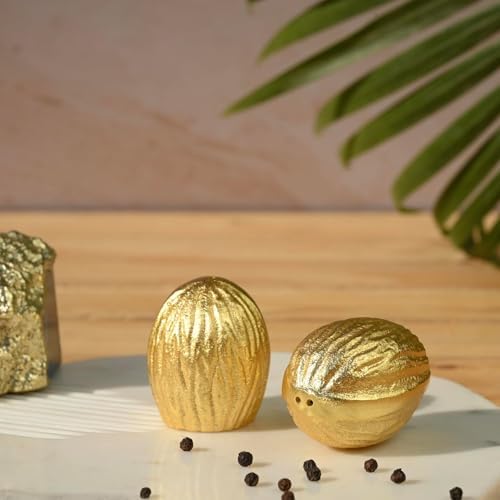 Elegant Salt Pepper Shaker Set