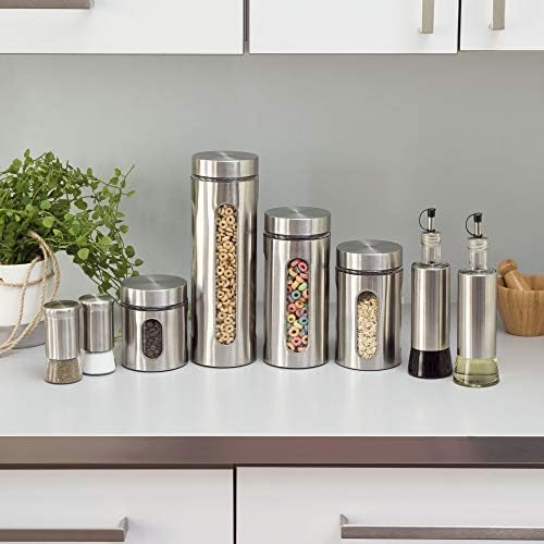 Season Your Food with 2-Piece Salt Pepper Set