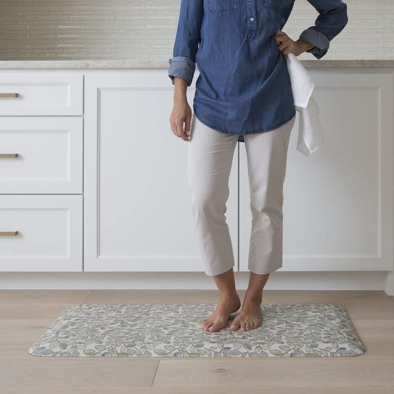 Sturdy Anti-Fatigue Kitchen Mat for Standing by GelPro