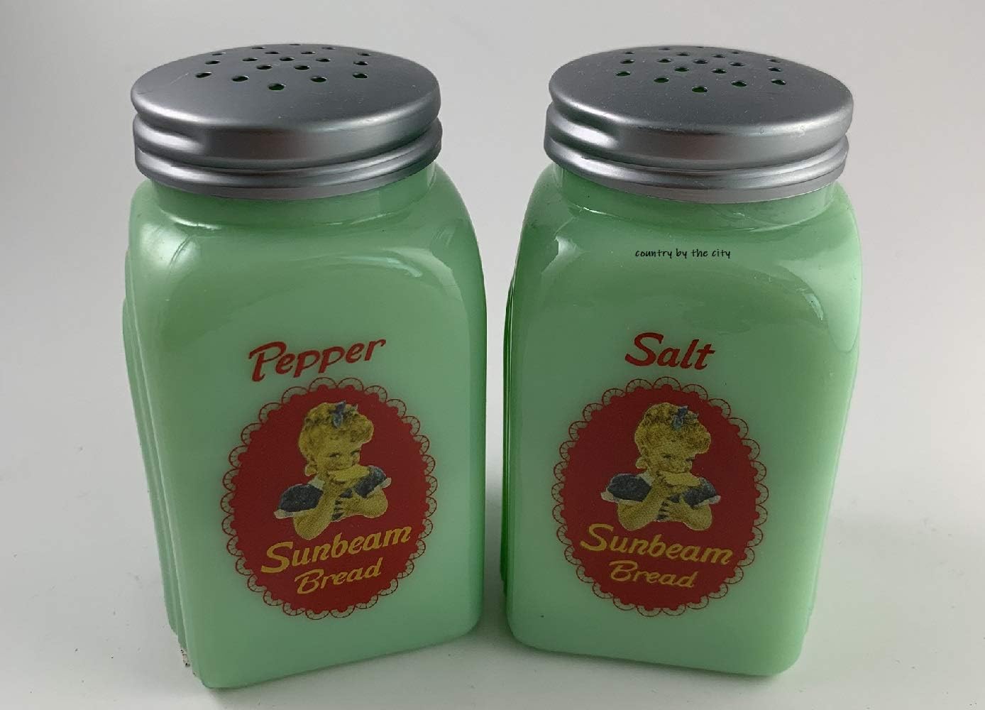 Rosso Glass Salt Pepper Shaker Set