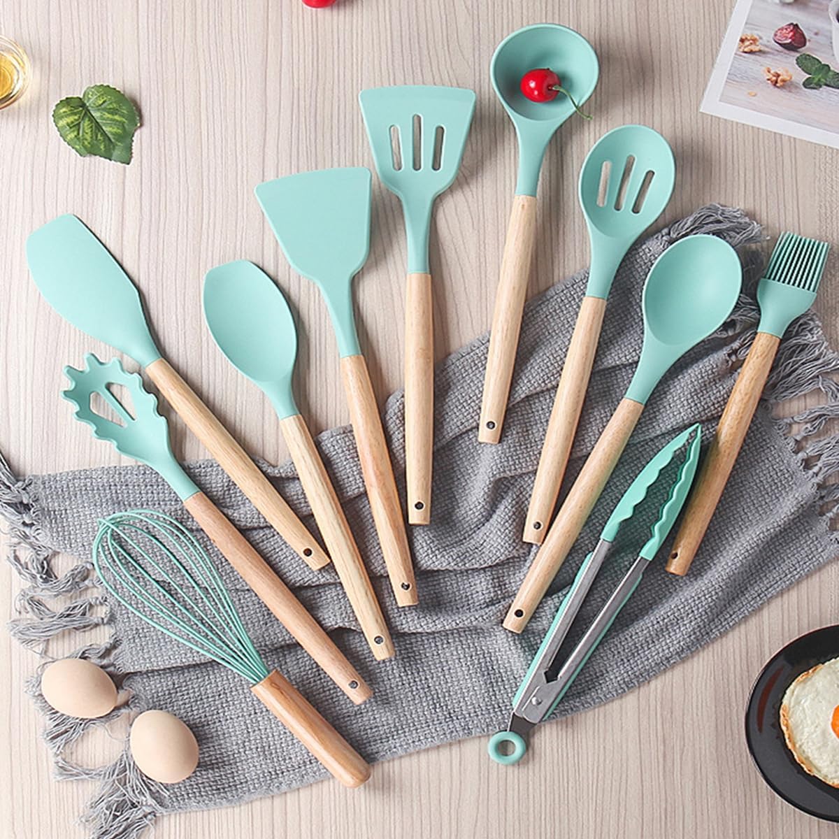 19-Piece Kitchen Knife and Utensil Set with Storage