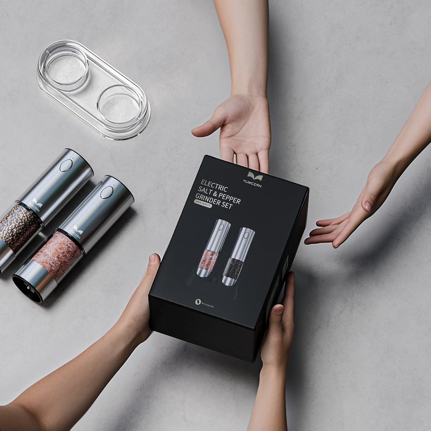 Vivid Electric Salt and Pepper Grinder Set
