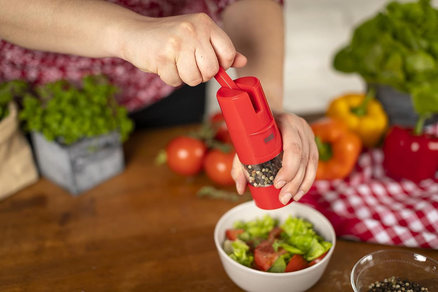 Adjustable Ratchet grinder Kuhn Rikon Red