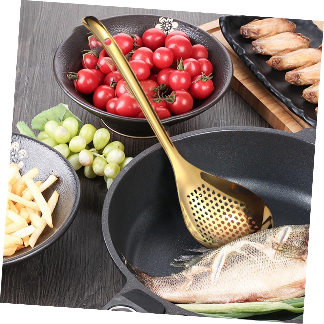 HOLIDYOYO - Stainless Steel Colander for Kitchen Gadget