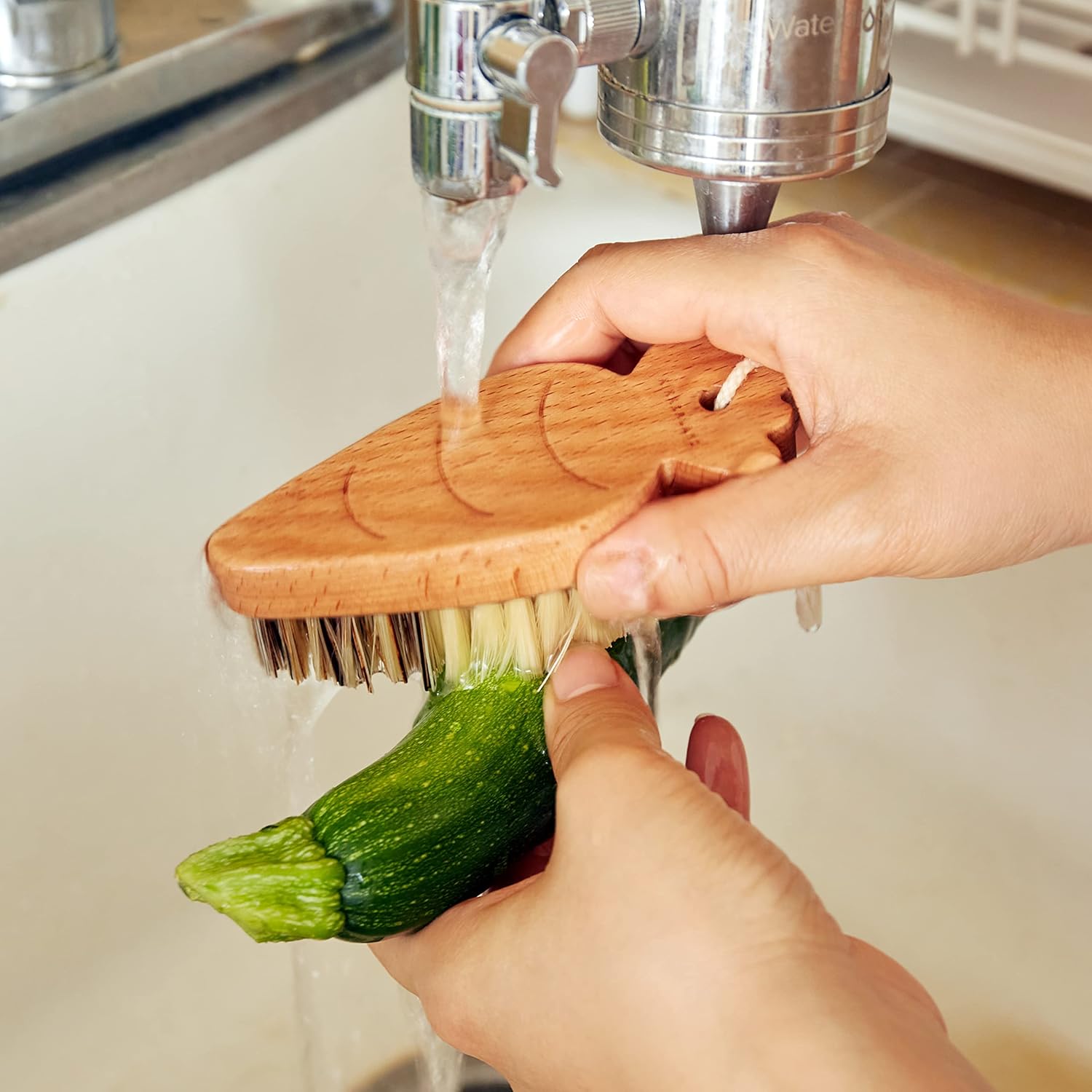Kikkerland Vegetable Wood Scrubber Brush
