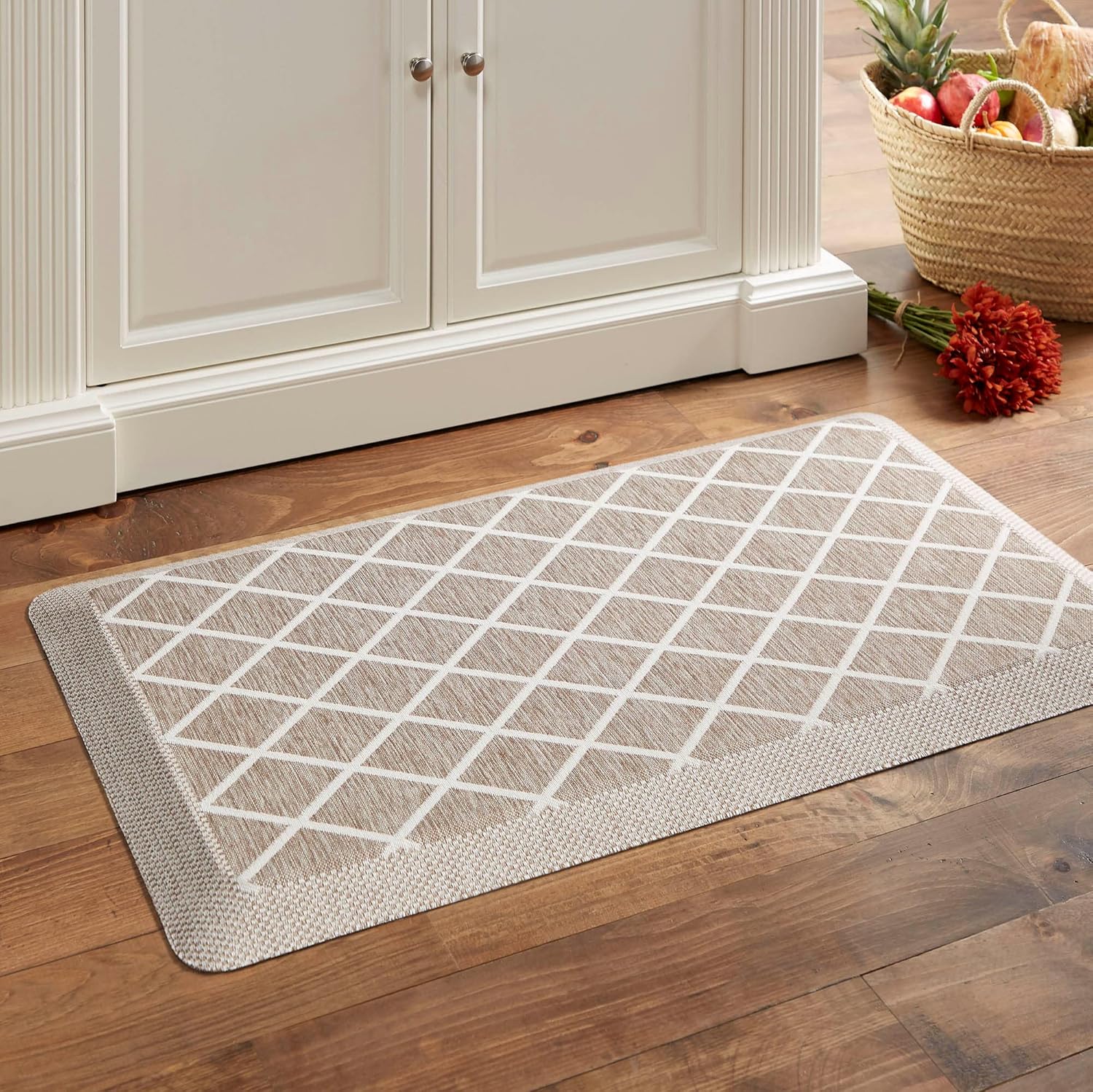 Martha Stewart Miles Modern Diamond Anti-Fatigue Air-Infused Comfort Mat